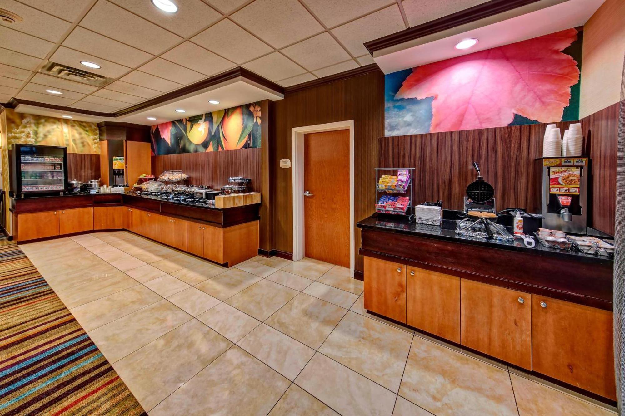Fairfield And By Marriott Airport